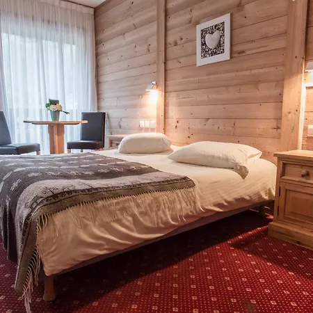 Hotel Club Le Cret 3*