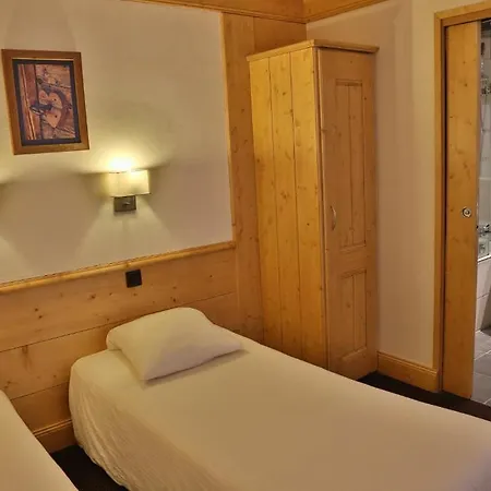 Hotel Club Le Cret 3*