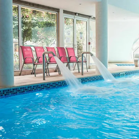 Club Le Cret Hotel 3*