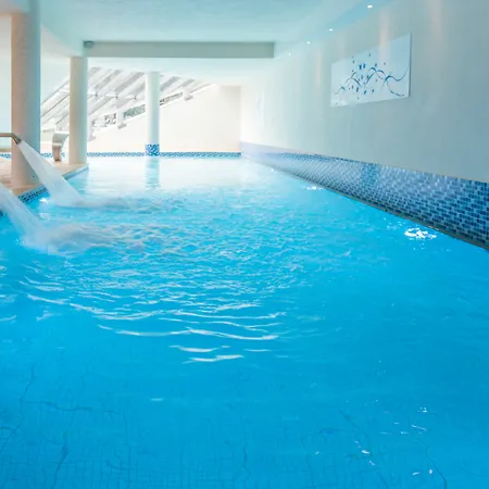 Hotel Club Le Cret 3*