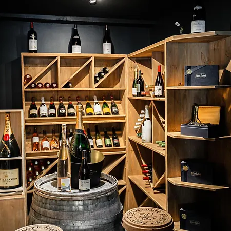 科瑞特俱乐部酒店