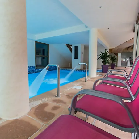 Hotel Club Le Cret 3*